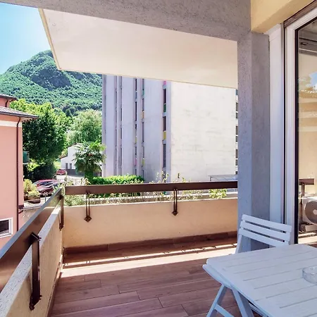 Terrazza 2 By Quokka 360 - With Balcony Apartment